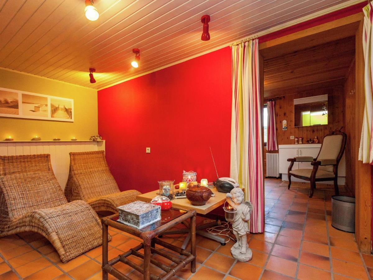 Charming Holiday Home In Malmedy With Sauna 客房 照片
