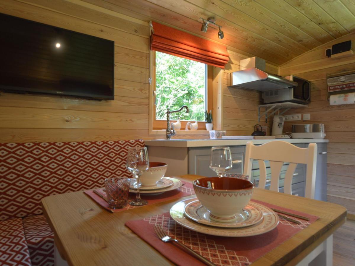 Charming Holiday Home In Malmedy With Sauna 外观 照片